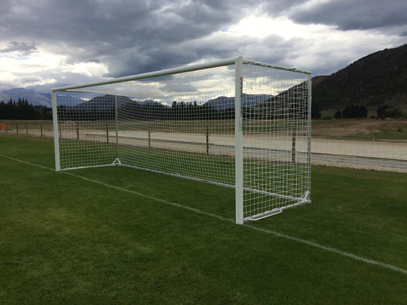 Senior Football/Soccer Goal Box Net 4mm - 7.5m x 2.5m (24 x 8 ft)