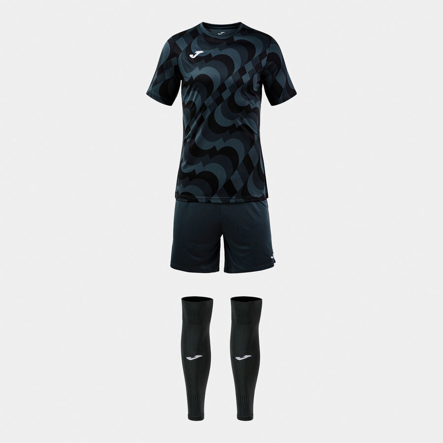 Area Goalkeeper Set Junior - includes footless socks